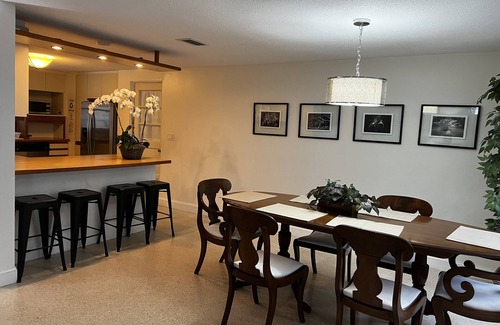 South Sarasota House | Relaxing 3BR/2Ba Oasis with Heated Pool.