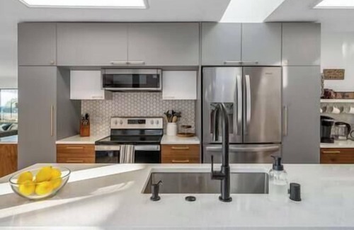 University Place House | Relaxing 5 BDRM, 4 BA Retreat w/Water Views, Newly Remodeled & Spacious Home