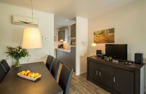 Hoge Hexel Ski Chalet | Relaxing Chalet Retreat