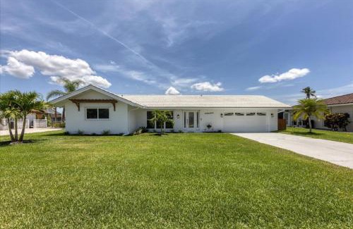 Punta Gorda House | Relaxing Charlotte County Villa 5881 with Private Pool Access