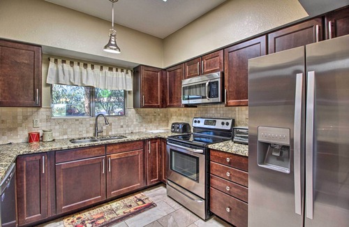 Green Valley House | Relaxing Green Valley Townhome ~ 30 Mi to Tucson!