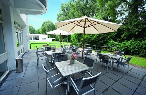 Berg en Dal House | Relaxing Hideaway with Indoor Pool and Restaurant, Close to Grote Markt!