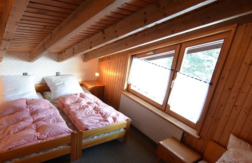 Deilingen House | Relaxing holiday home in Deilingen with terrace