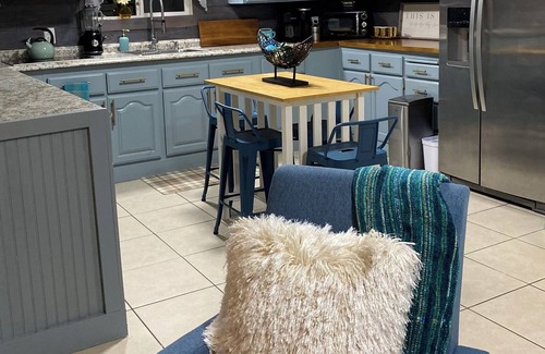 Watsonville Cottage | Relaxing retreat cottage