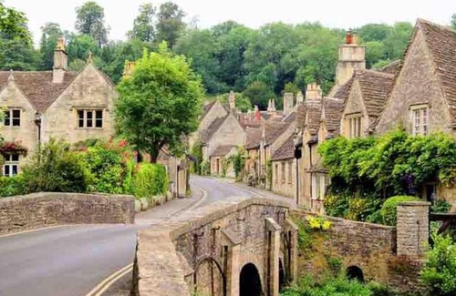 Wotton-under-Edge House | Relaxing Retreat on the edge of the Cotswolds