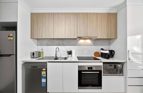 Rockingham Apartment | Relaxing Rockingham Hub for Business Travellers
