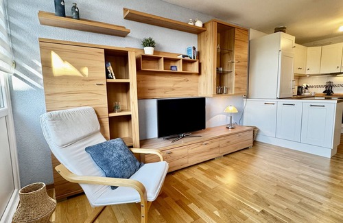 Horum Apartment | Relaxing time out in the Küstennest - 45sqm for 3 people with balcony!
