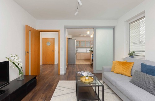 Brodno Apartment | Rembielinska 20 | Elegant Apartment | Parking.