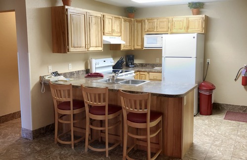 Lead Condo | Remodeled Fully Furnished Barefoot Resort Condo at Terry Peak South Dakota!