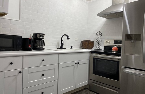 Treme Apartment | Remodeled historical apartment with lots of charm two blocks from bourbon street