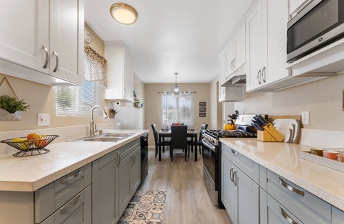 Mira Costa House | Remodeled Home in Oceanside Near Beach, Shopping & Restaurants