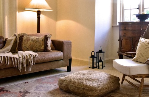 Old Somerby Cottage | Remote cosy Cottage with Wood burner.