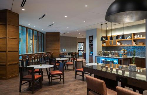 Westerville Hotel | Renaissance Columbus Westerville-Polaris Hotel