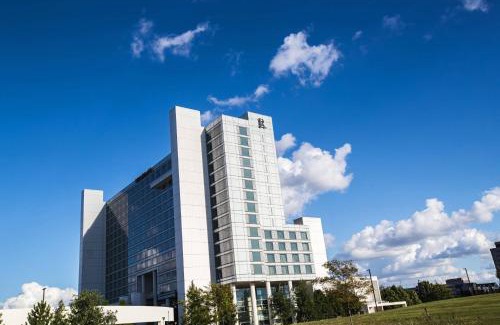 Schaumburg Hotel | Renaissance Schaumburg Convention Center Hotel