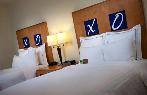Contra Costa Centre Hotel | Renaissance Walnut Creek Hotel