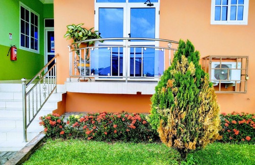 Kubease House | Renajoe Exclusive Centre