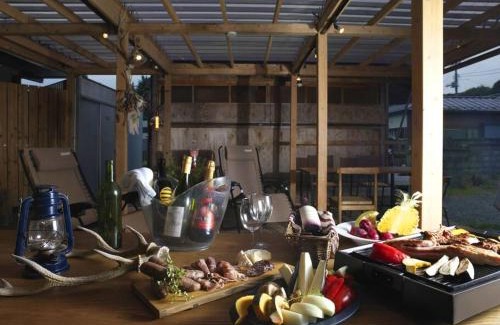Minamitsuru-gun Villa | Renewal Open! 【urban’s camp fuji】ウッドデッキでBBQ可!新装別荘!