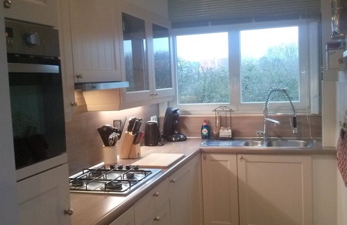 Albertstrand Apartment | Renewed app with a beautiful view of Park 58 in Duinbergen.50 m from Zee