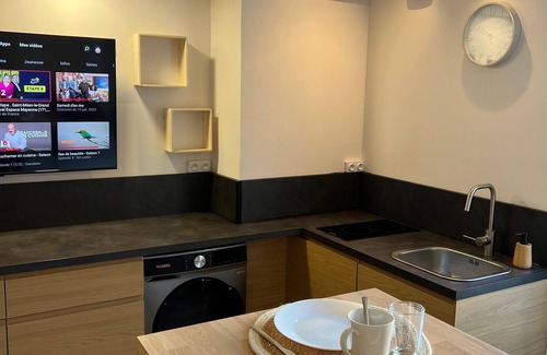 Downtown Le Havre Apartment | Renovated and fully-equipped Studio 48, ideally located. Pets allowed