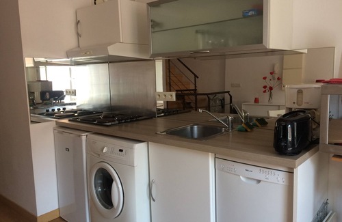 Plage d'Argeles Apartment | Renovated apartment 50m from the beach, Self-contained entrance, Air-conditioned.