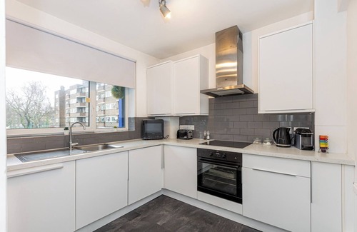 Livesey Apartment | Renovated cozy 2BR w/balcony in Vibrant Peckham