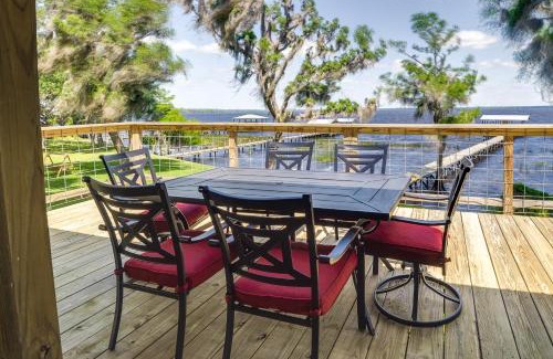 Crescent City House | Renovated Crescent Lake Escape with Waterfront Deck!