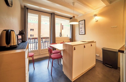 Plagne Centre Apartment | Renovated Ski-In/Ski-Out Apartment - Immeuble Everest, Plagne-centre