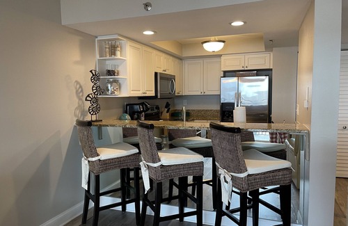 Redington Shores Condo | Renovated Gulf Front Condo - April and May Dates Available - POOL IS OPEN