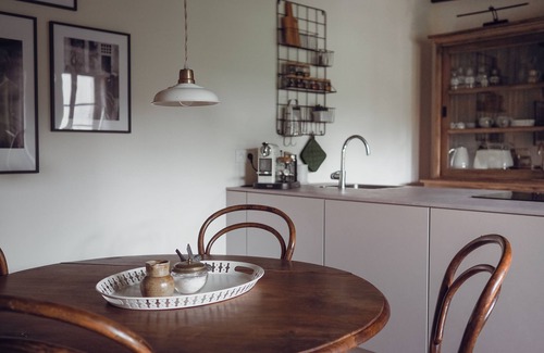 Cuncy-les-Varzy Cottage | Renovated historic stone house, cozy terrace - beautiful excursion destinations