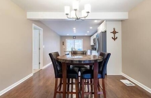New Milford House | Renovated, one level home in an excellent location