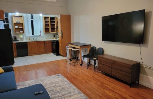 Woodburn Apartment | Renovated schoolhouse loft