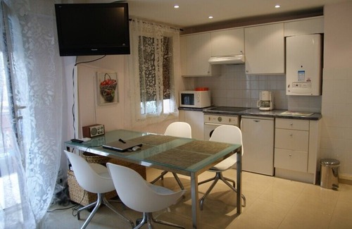Cannes City Centre Apartment | Renovated Studio near Croisette and the Palais des Festivals