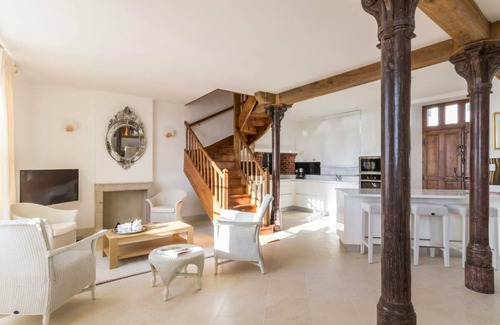 Barfleur Cottage | Renovated Townhouse with Terrace, Internet and Sea View