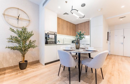 Dubai Media City Apartment | Renovated Unit w/Skyscraper Views Close to Beach, Elite Residence,Dubai Marina