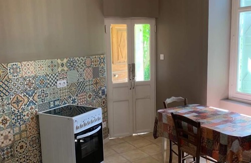 Barnave House | RENT HOUSE DIOIS DRÔME - VERHUUR VAKANTIEHUIS BIJ DE STAD DIE IN ZUID-FRANKRIJK