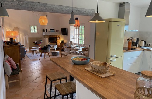 Ampus Villa | Rent house sleeps 8 with pool, private estate in Tourtour (83)