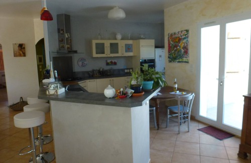 La Palme Villa | rent house with swimming pool near the sea