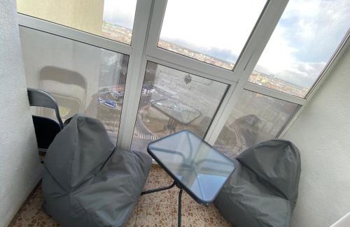 Dniprovs'kyi District Apartment | Rent Kiev Apartment 2 min metro Chernihivska