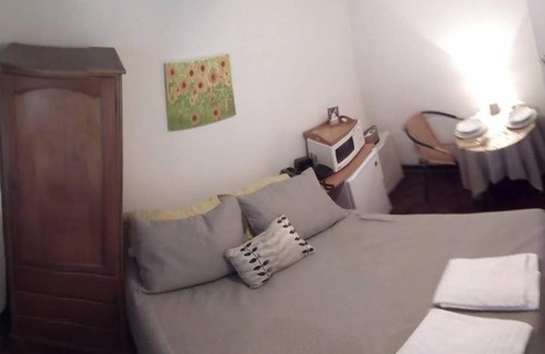 Sector 1 House | Rent Rooms at Home