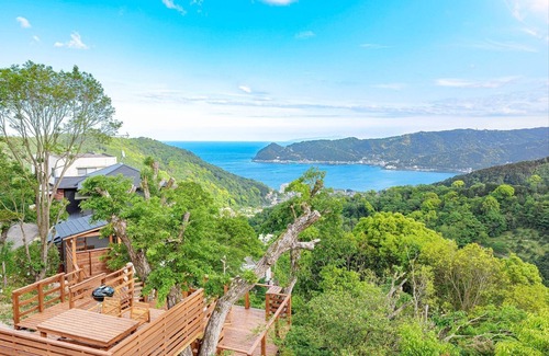 Atami House | Rental villa with tree terrace and natural hot springs with ocean views in all rooms/Atami Shizuoka
