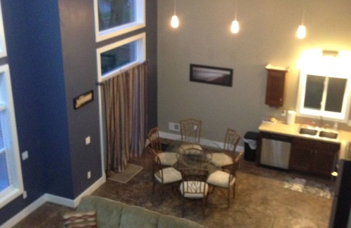 Silver Lake Cottage | Rental With Waterfront Access To Silver Lake. Near Silver Lake Sand Dunes.