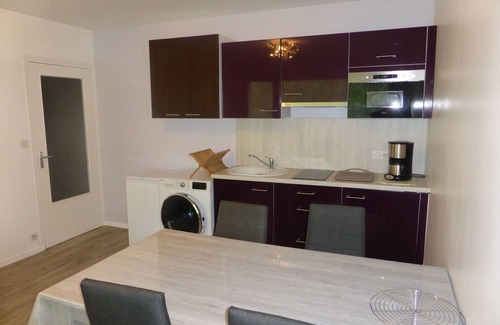 Annecy-le-Vieux Apartment | Rents T2 nine 4 beds Annecy very close beaches lake. Balcony. Private parking.