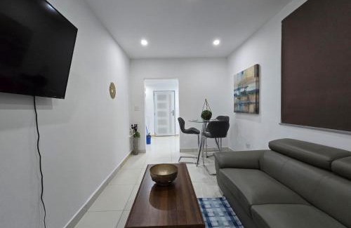 Gobernador Pinero Apartment | Reparto Metropolitano Apartments I