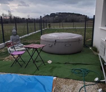 La Batie-Rolland House | Repos=baignade