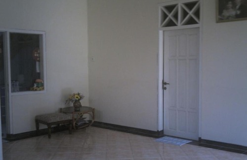 Trawas Villa | Rere's House