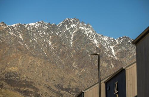 Frankton House | Rere Villa Queenstown