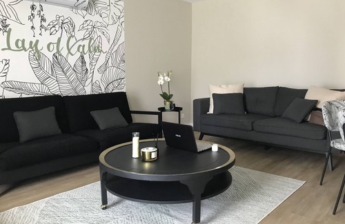 Mareuil-Sur-Lay-Dissais House | Residence with private spa The Lay of Calm. Spa area- jacuzzi hammam sauna