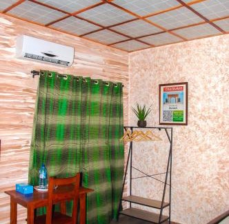 Abomey-Calavi House | RESIDENCE AINA