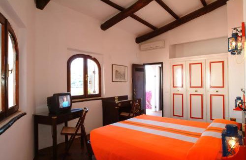 Mola Apartment | Residence Cala Di Mola