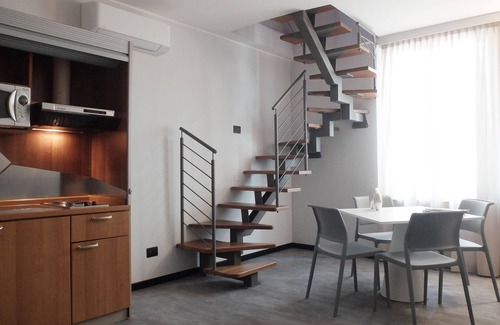 Ferrara House | Residence Carlton